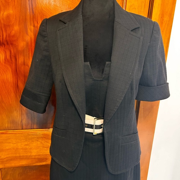 Adorable Trina Turk strapless dress with blazer - Picture 5 of 8